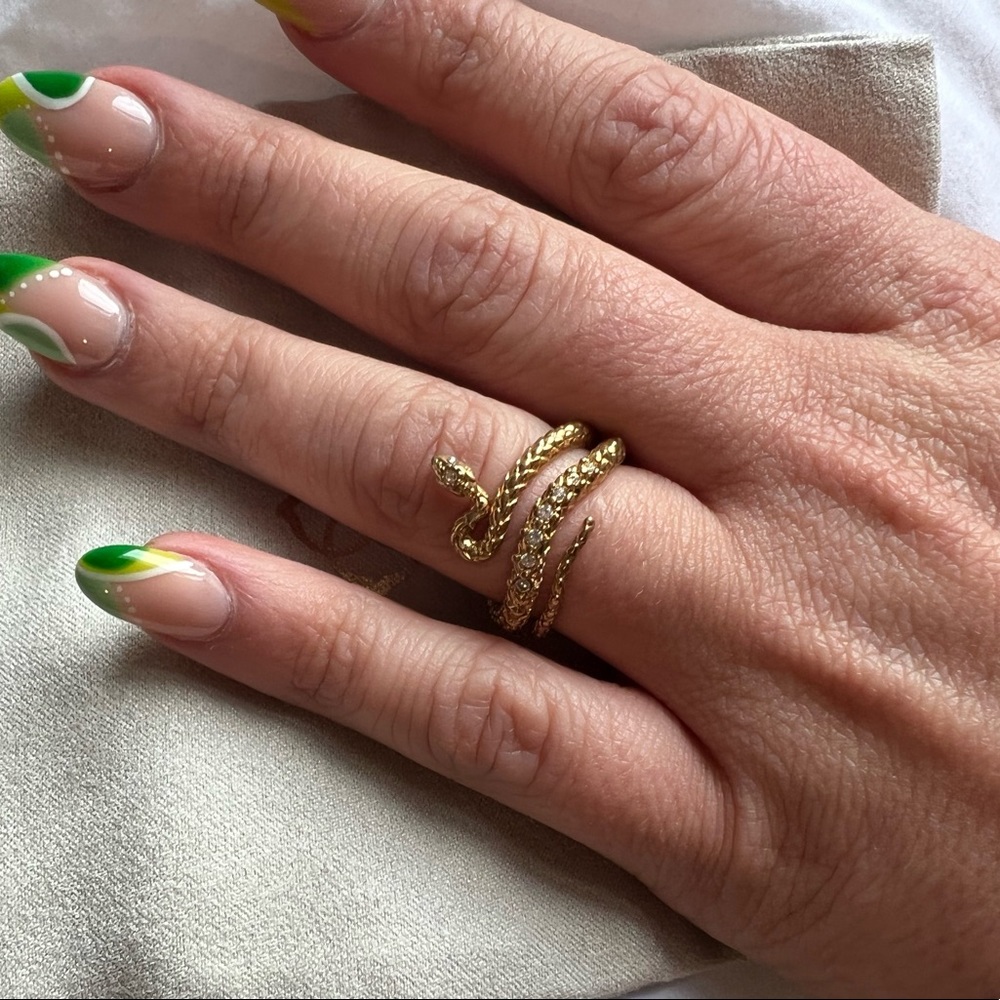 Kendra scott Phoenix Wrap Ring size 6 gold